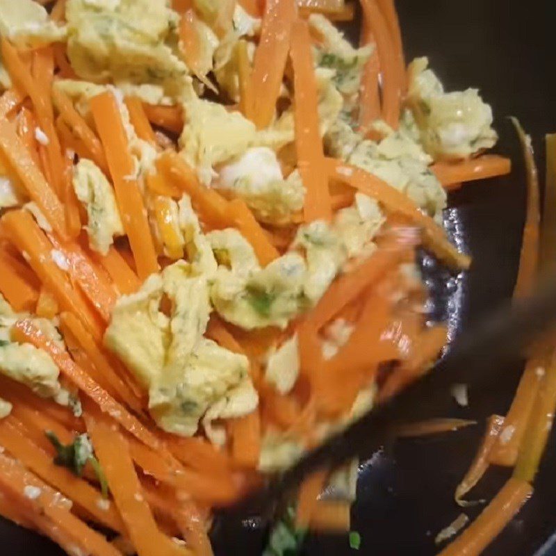 Step 3 Stir-fried Carrots Stir-fried Carrots with Eggs