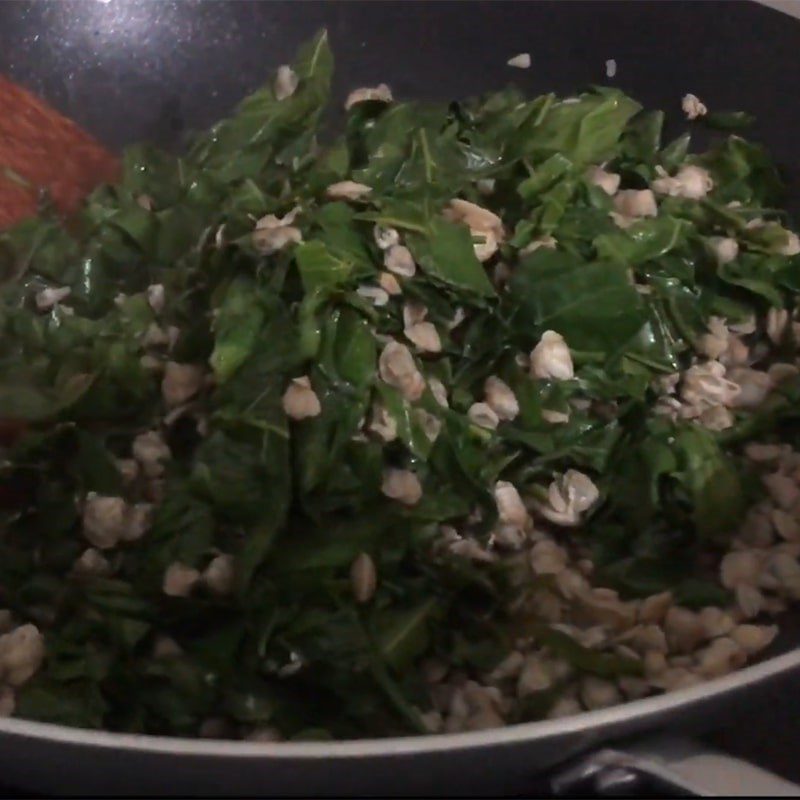 Step 2 Sautéed Clams Sautéed Clams with Rice Paddy Herb