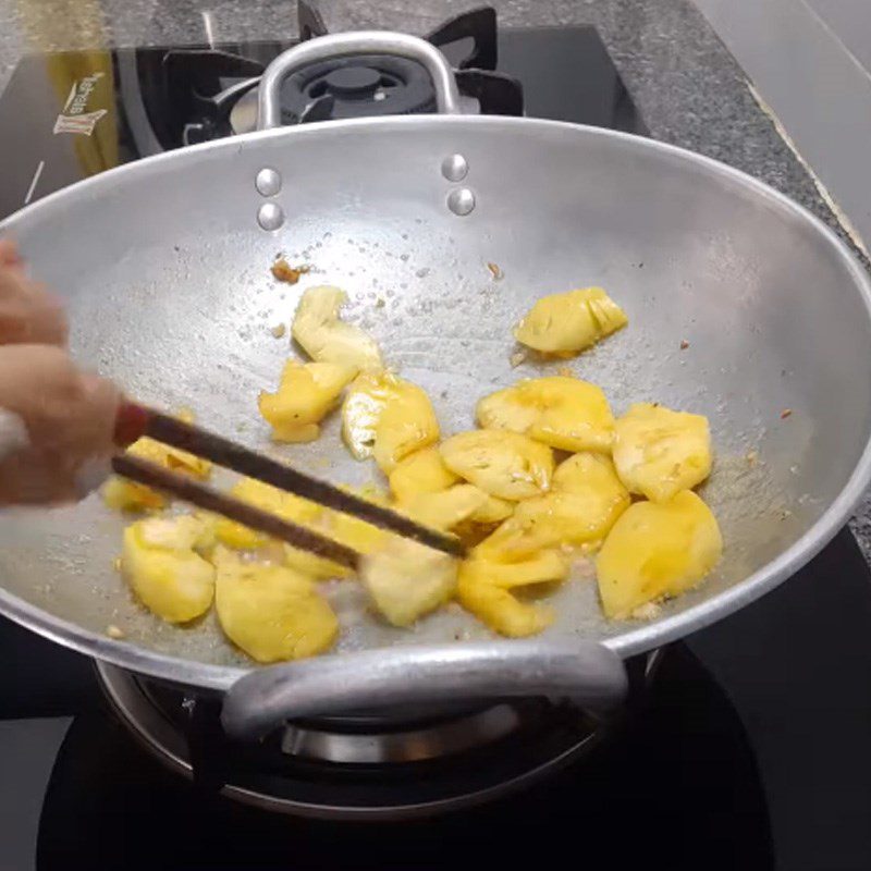 Step 3 Sauté pineapple Catfish stew with pineapple