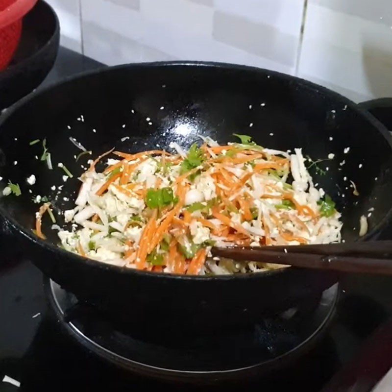 Step 3 Sauté mushrooms Vegetarian Hủ tiếu Nam Vang