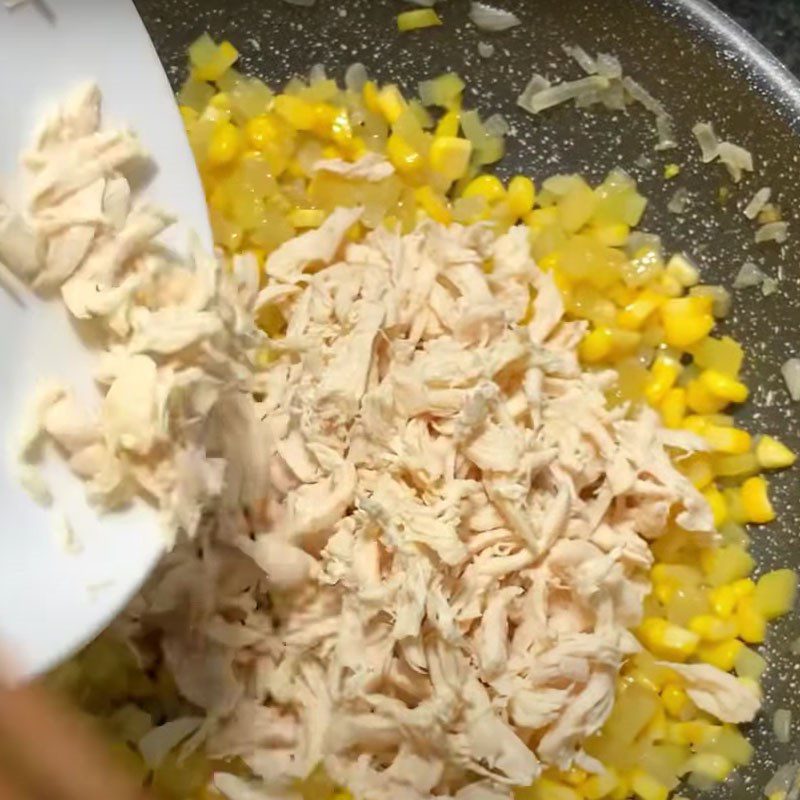 Step 2 Sauté the filling for Bánh bèo with shrimp and meat