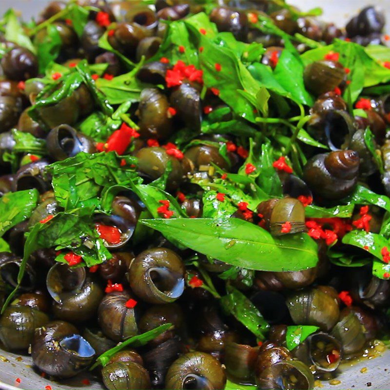 Step 4 Sautéed Lemongrass and Chili Rice Snails