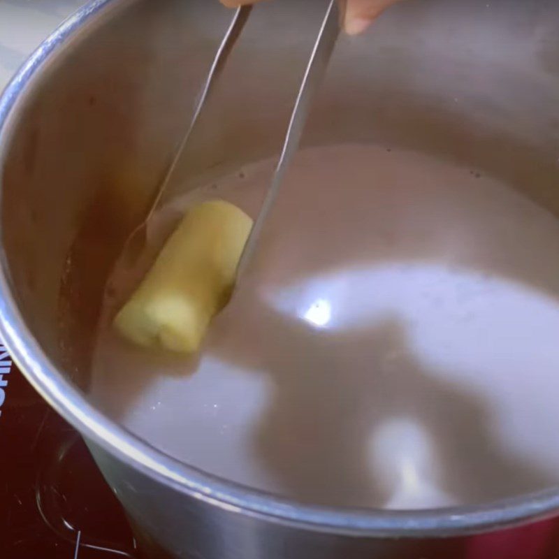 Step 3 Stir-fried Cassava with Coconut Milk