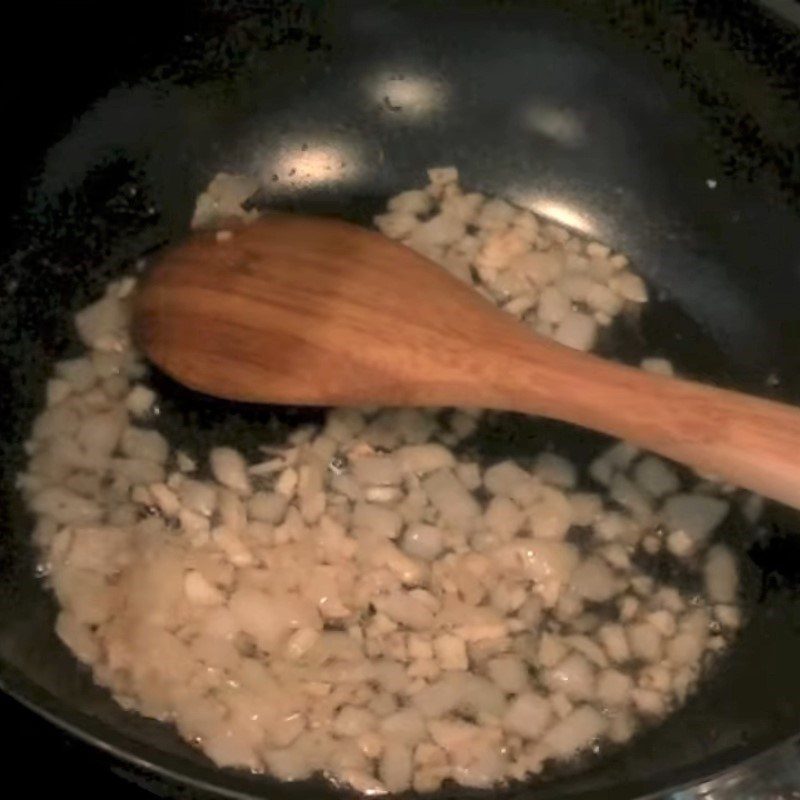 Step 2 Stir-fried potatoes Vegetarian potato soup